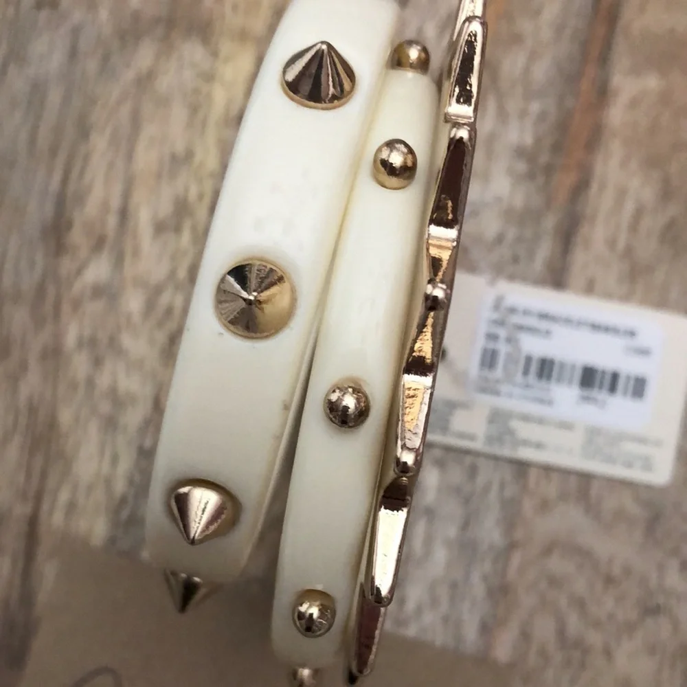 Forever 21 Cream & Gold Spiked Bracelet Bangles Set
